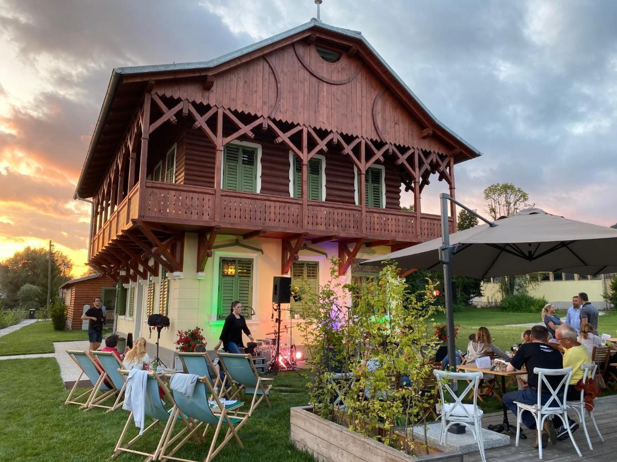 Villa Ruska Daca Ljubljana Dış mekan fotoğraf